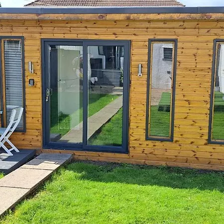 The Cwtch Apartment Cardiff Exterior photo